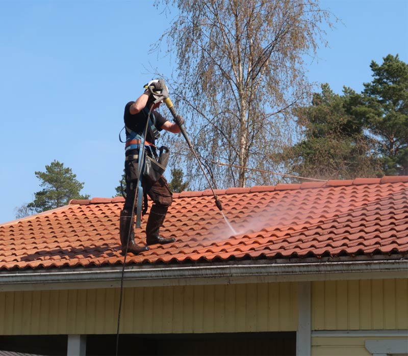 Remonttipalvelut Turku, katon pesu